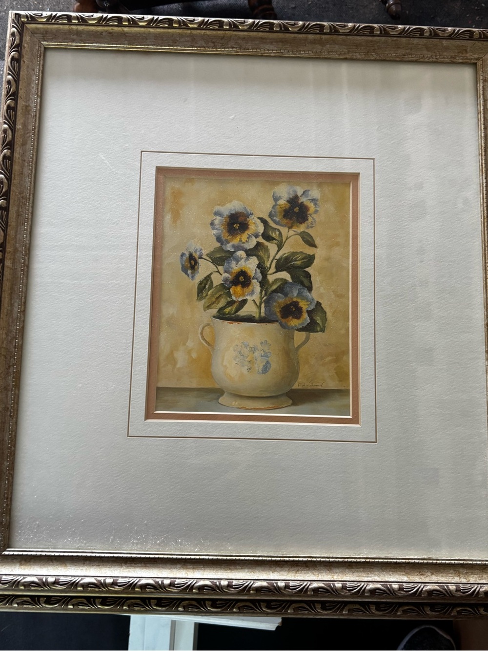 Framed Floral Still Life Print in Gold Frame x2